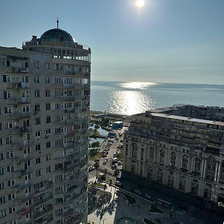 Удобные Апартаменты С Видом На Море باتومي المظهر الخارجي الصورة